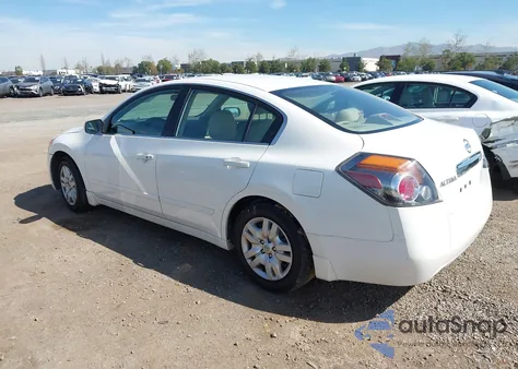 2010 Nissan Altima 2.5 S из США, поврежденный, VIN 1N4AL2APXAC131915